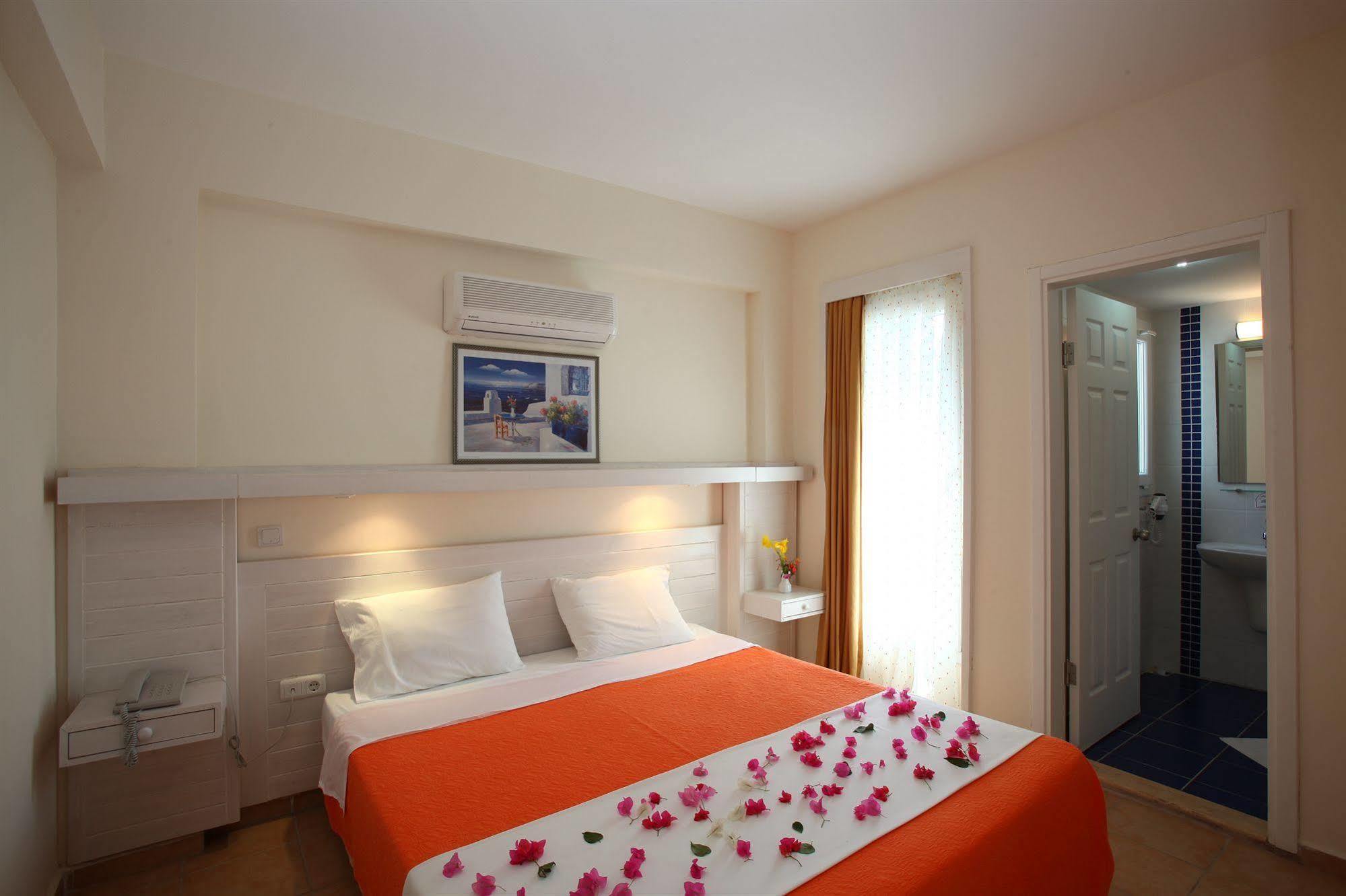 Muskebi Apart Otel Ortakent Exterior photo