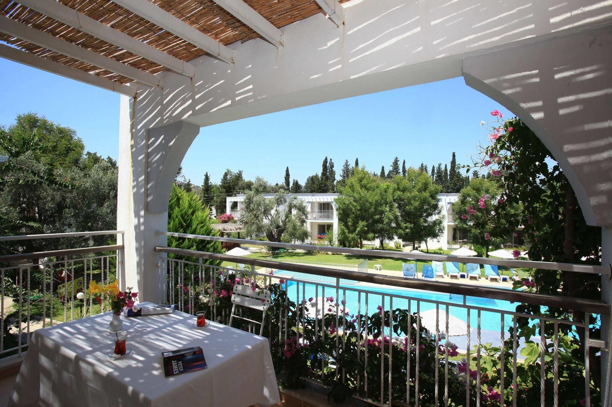 Muskebi Apart Otel Ortakent Exterior photo