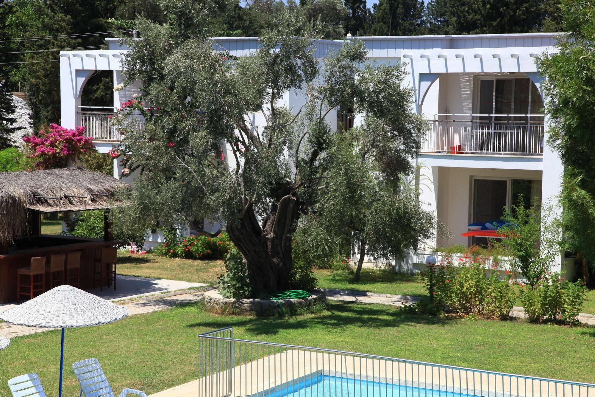 Muskebi Apart Otel Ortakent Exterior photo